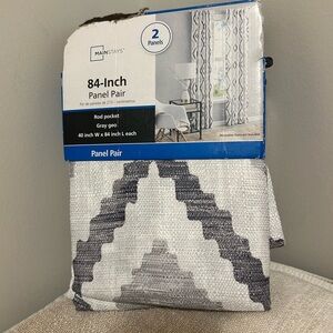 Mainstays Gray and White Geometric Curtain Panels